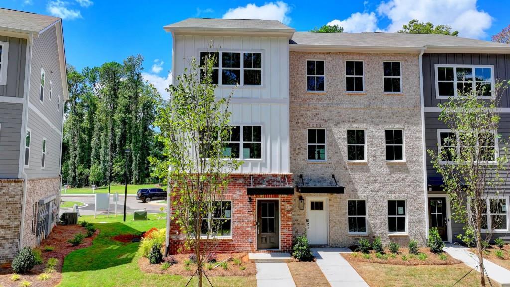 5463 Blossomwood Trail Mableton, GA 30126