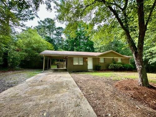 4746 Brownsville Road Powder Springs, GA 30127