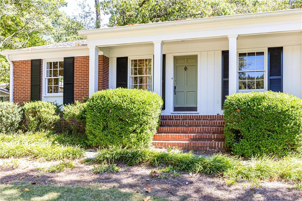 3009 Rockingham Drive Atlanta, GA 30327