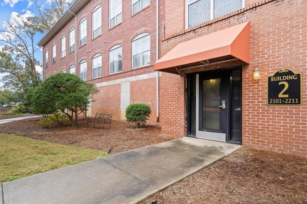 445 N Sessions Street UNIT #2203 Marietta, GA 30060