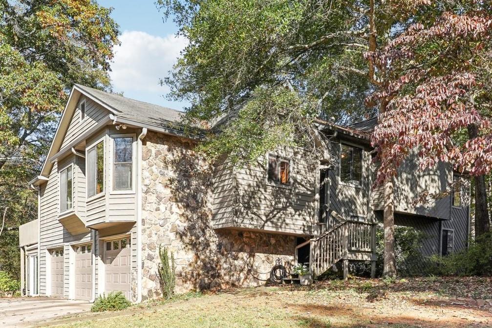 395 Hunt River Way Suwanee, GA 30024