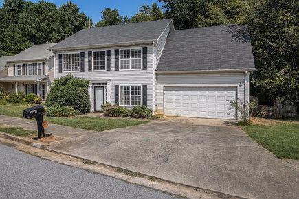 3886 River Ridge Court Decatur, GA 30034