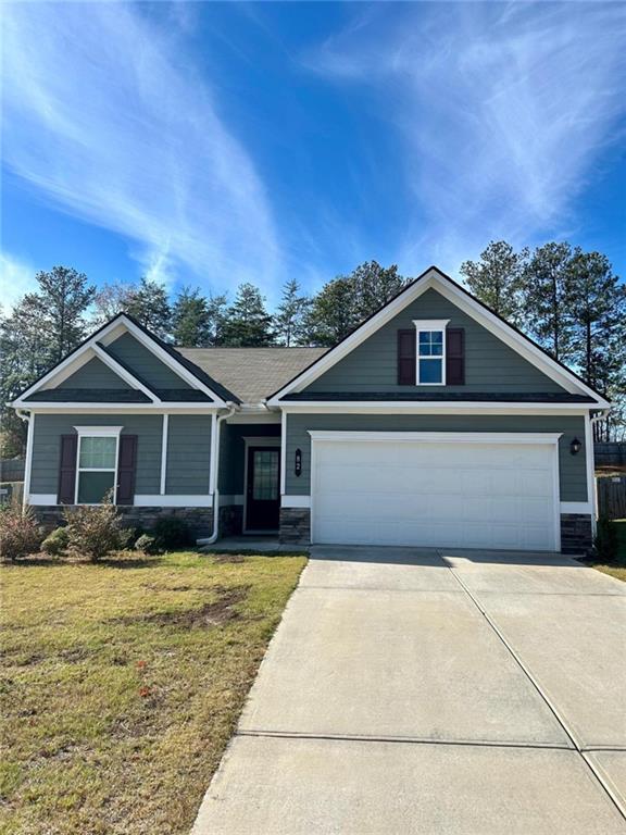 82 Kenneth Dr Dawsonville, GA 30534