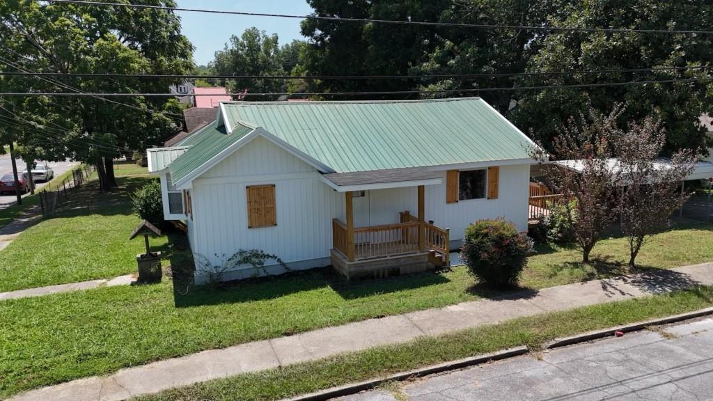 611 Jones Avenue Rockmart, GA 30153