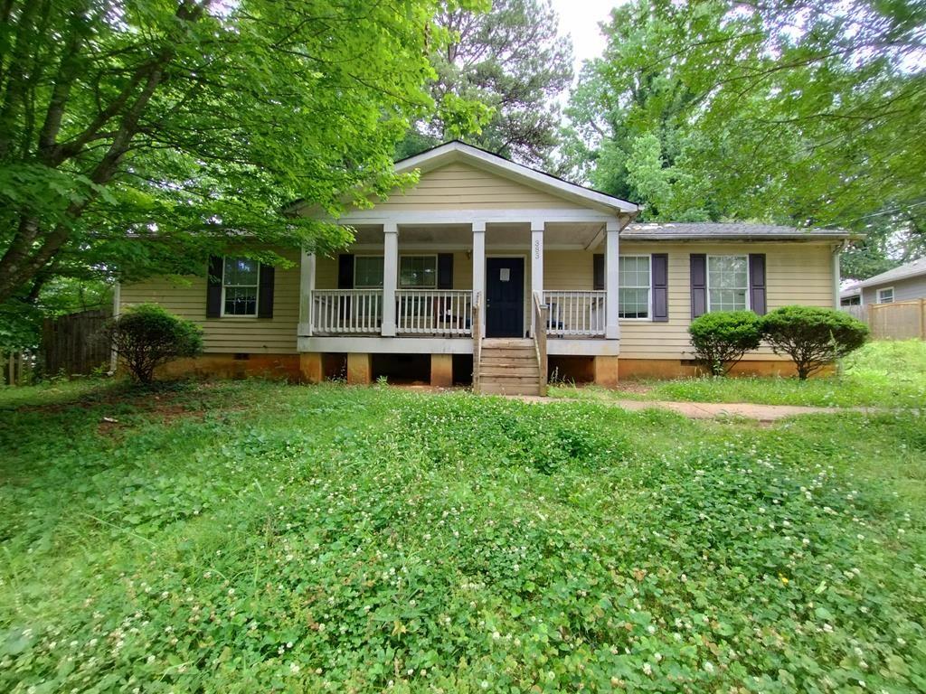 383 Third Avenue Scottdale, GA 30079