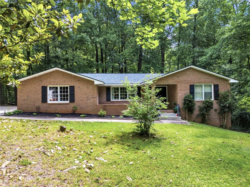 20 Pine Lake Drive Cumming, GA 30040