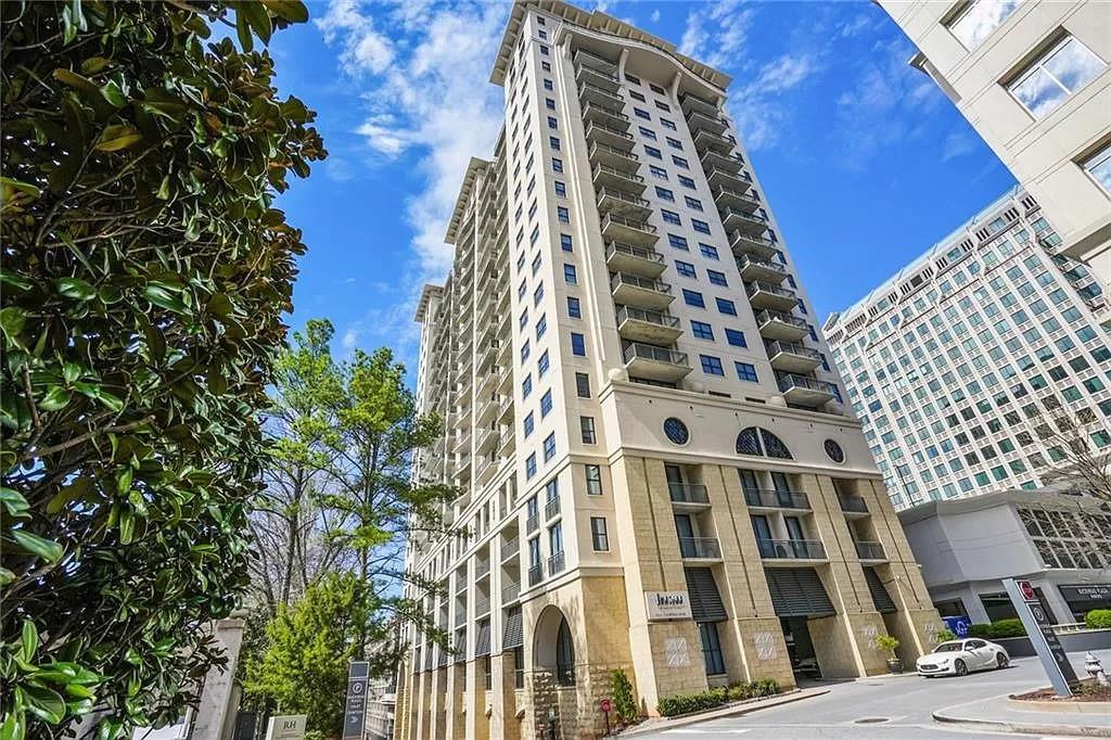 3040 Peachtree Road UNIT #1503 Atlanta, GA 30305