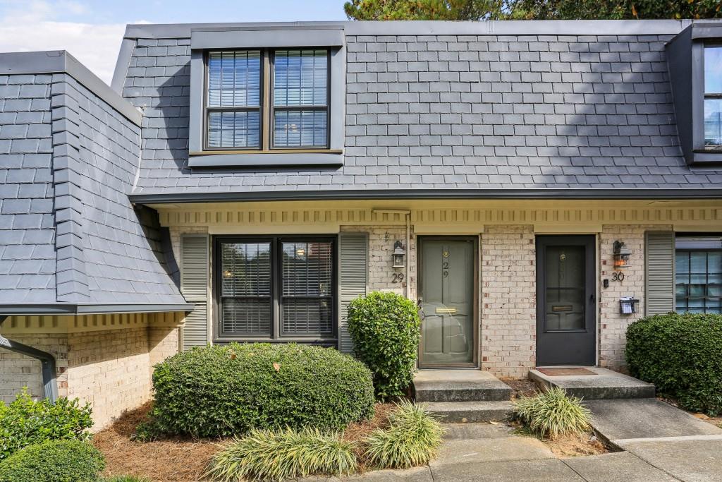 29 La Rue Place Atlanta, GA 30327