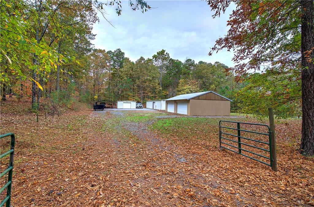 10 Woodall Road White, GA 30184