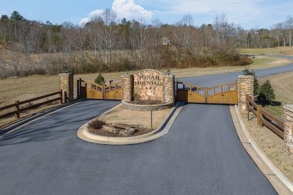 Yonah Mountain Lake Drive Sautee Nacoochee, GA 30571