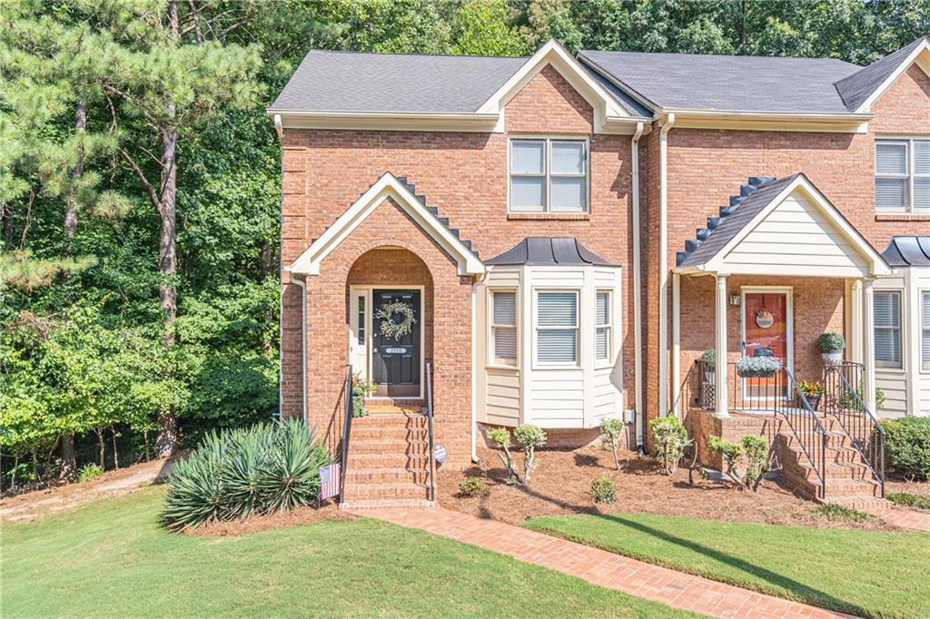 2530 Holcomb Springs Drive Alpharetta, GA 30022