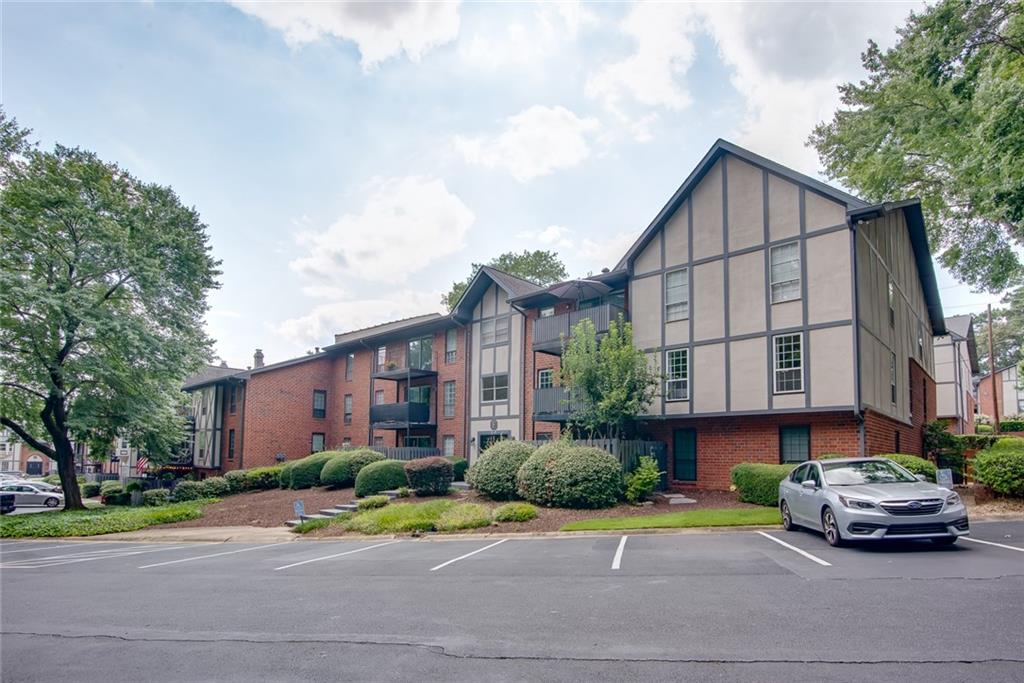 6851 Roswell Road UNIT F35 Atlanta, GA 30328