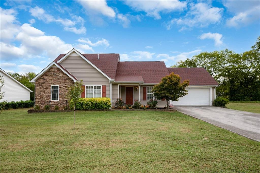 208 Larkspur Drive Calhoun, GA 30701