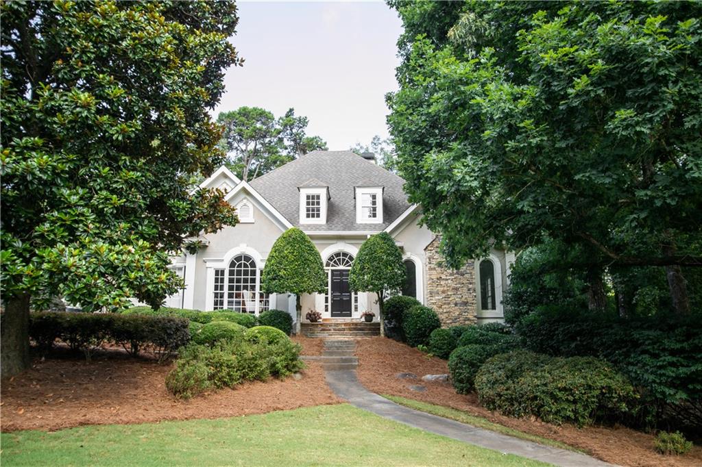 9740 Foxworth Drive Alpharetta, GA 30022