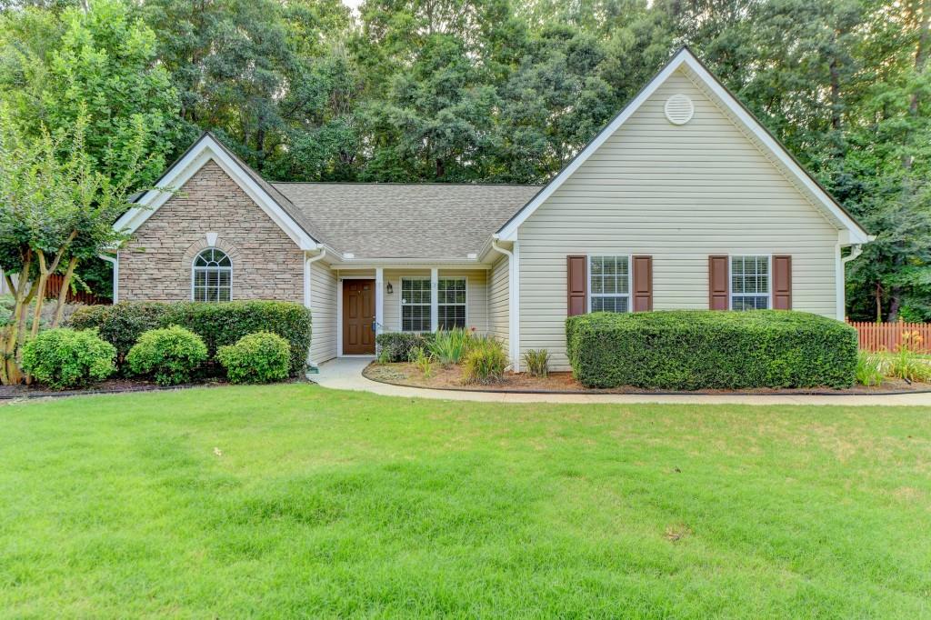 4692 Devencrest Lane Buford, GA 30519