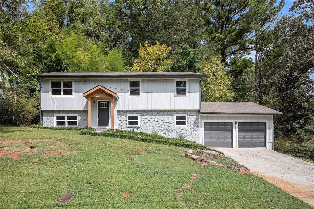 4426 Raven Valley Court Decatur, GA 30035