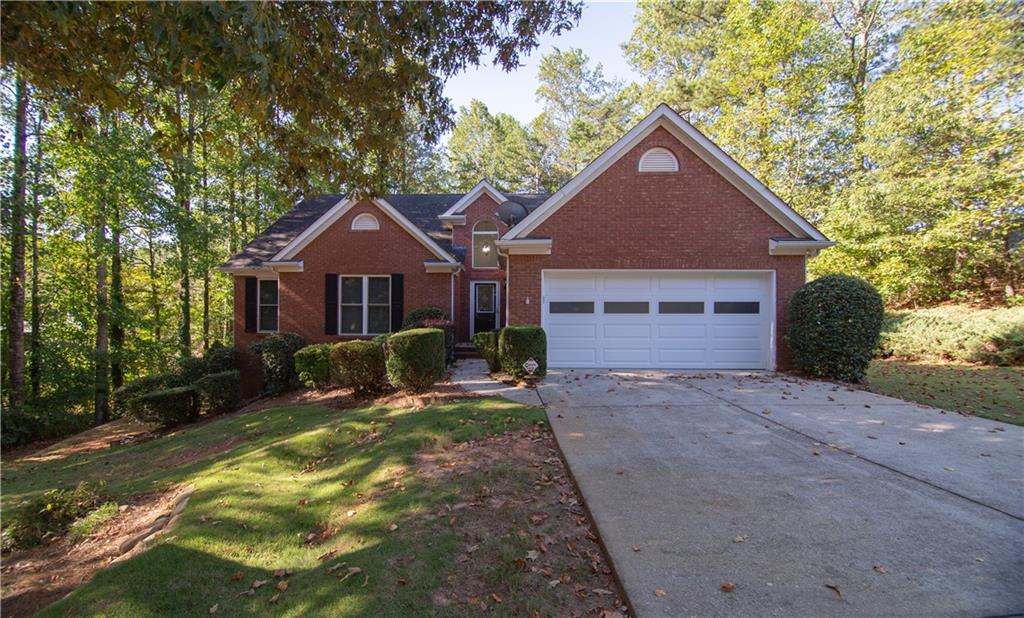 6163 Glen Oak Drive Flowery Branch, GA 30542