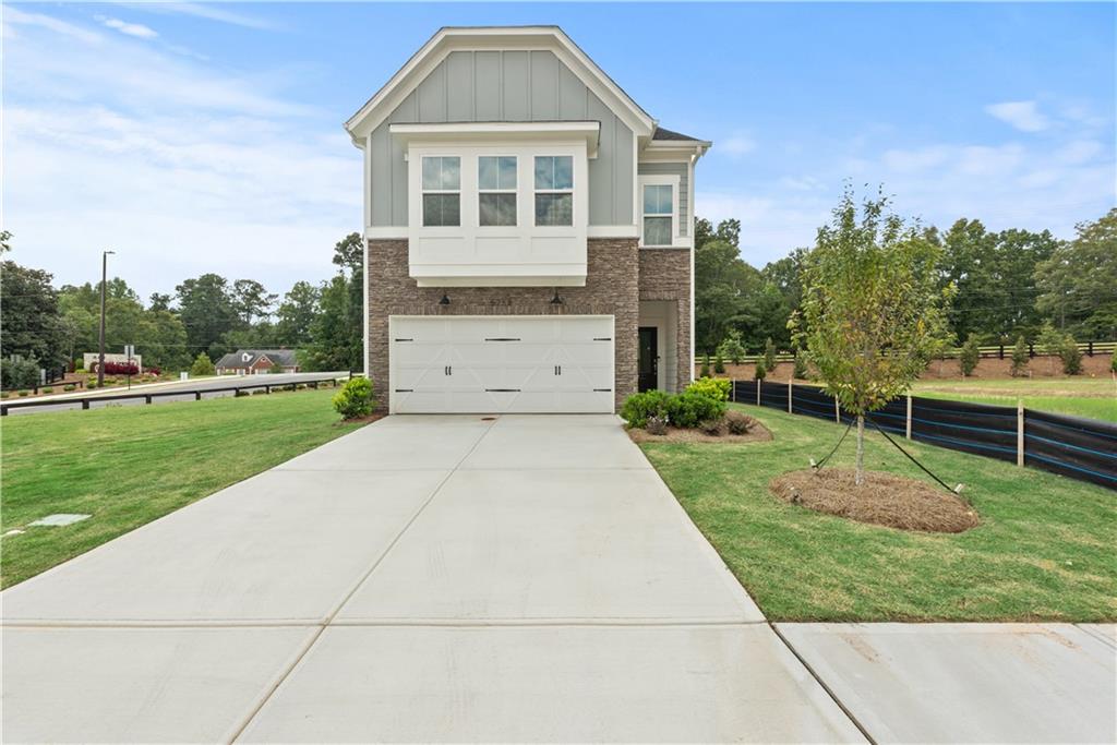 5768 Tillman Way Powder Springs, GA 30127