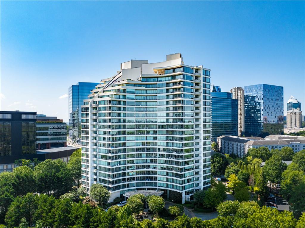 700 Park Regency Place UNIT #704 Atlanta, GA 30326