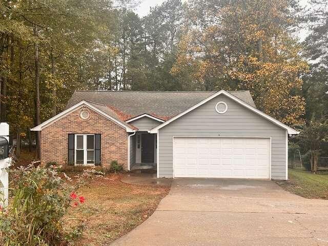 2645 Sims Crest Court Snellville, GA 30078