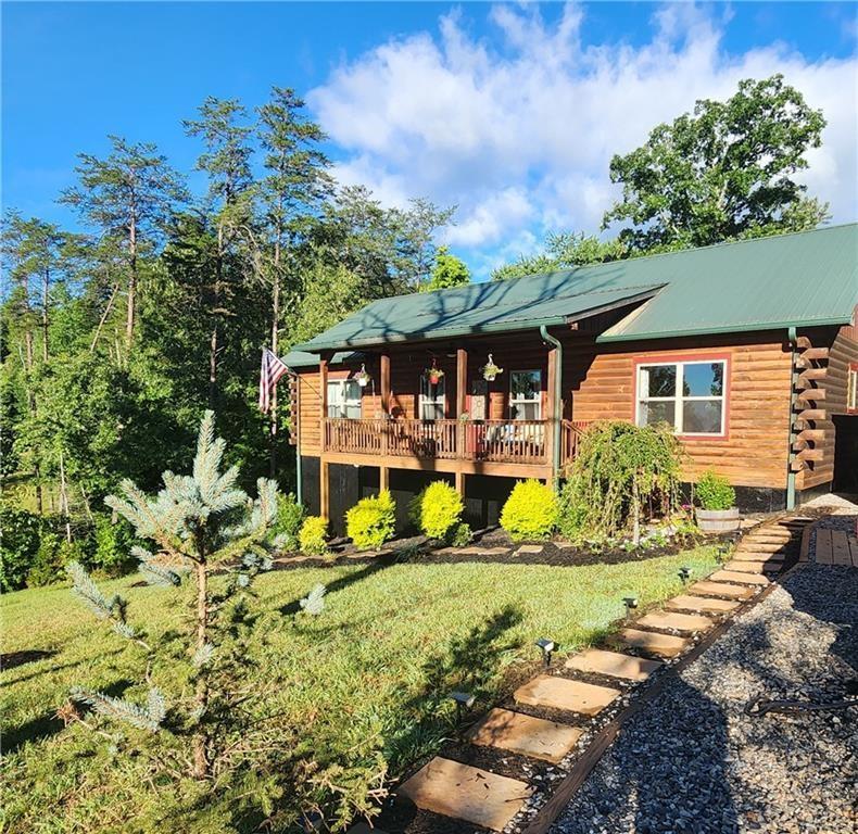 400 Wildlife Trail Dahlonega, GA 30533