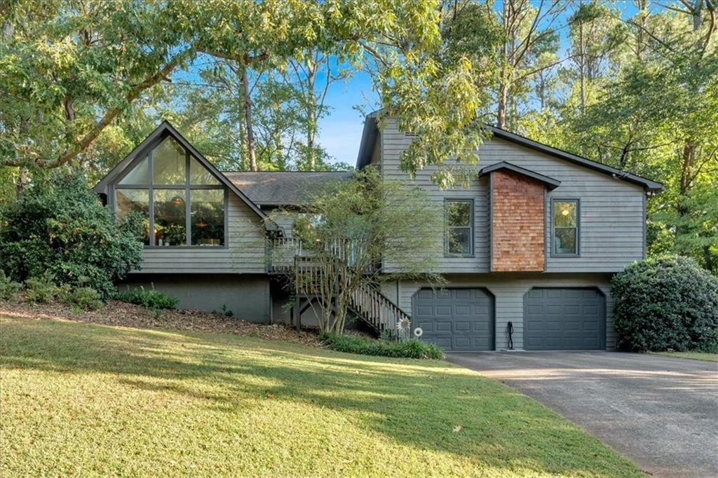 5333 Ferry Tarn Acworth, GA 30102