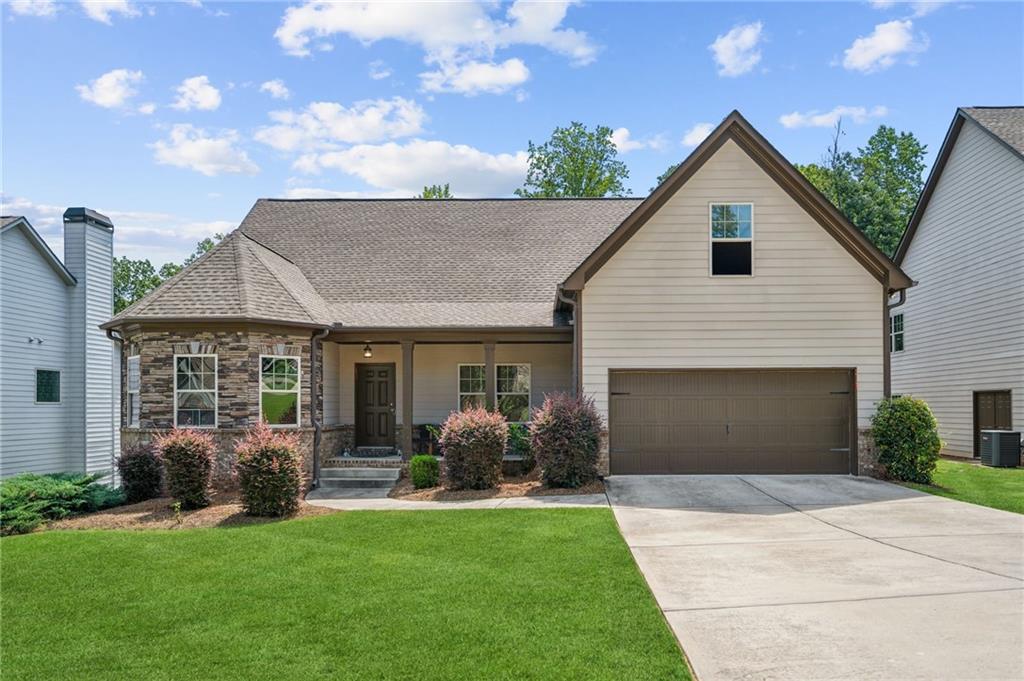 6351 Spring Cove Drive Flowery Branch, GA 30542