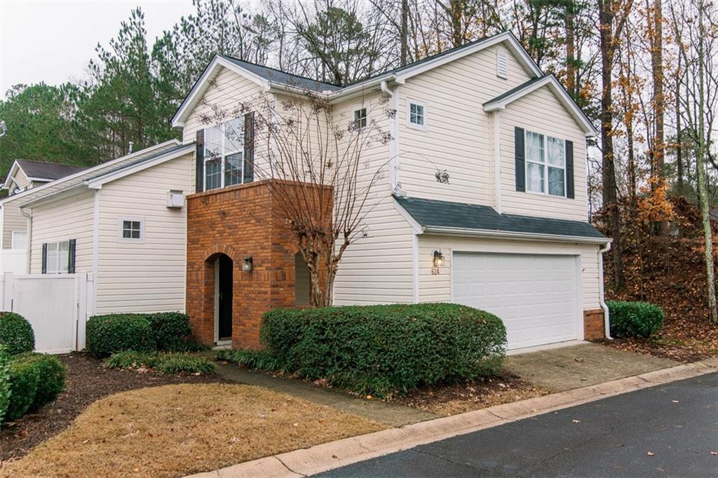 624 Bedford Court Woodstock, GA 30188