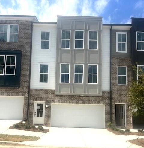 1459 Creekside Circle Atlanta, GA 30318