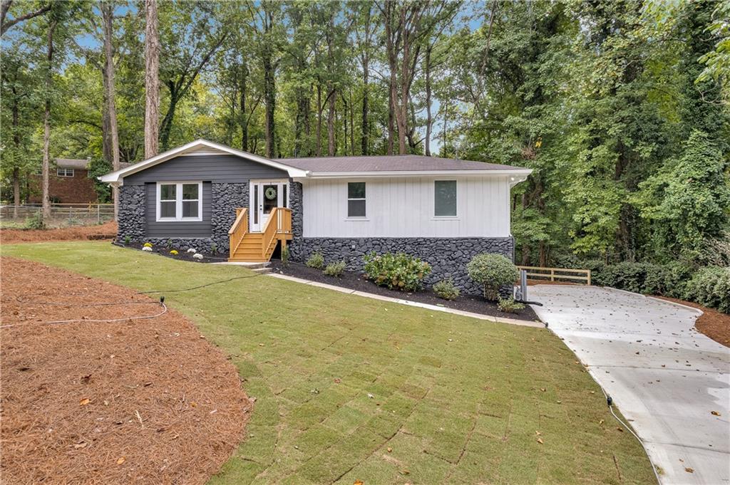 2231 Deep Creek Drive Marietta, GA 30068