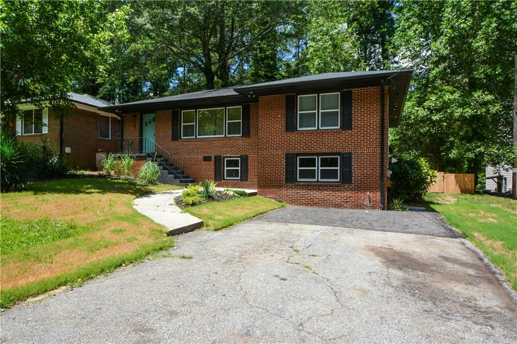 2267 Delowe Drive Atlanta, GA 30344