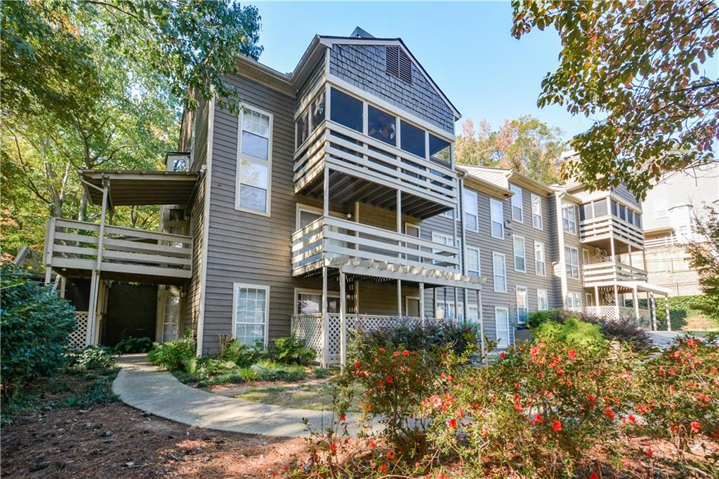 804 Riverview Drive Marietta, GA 30067