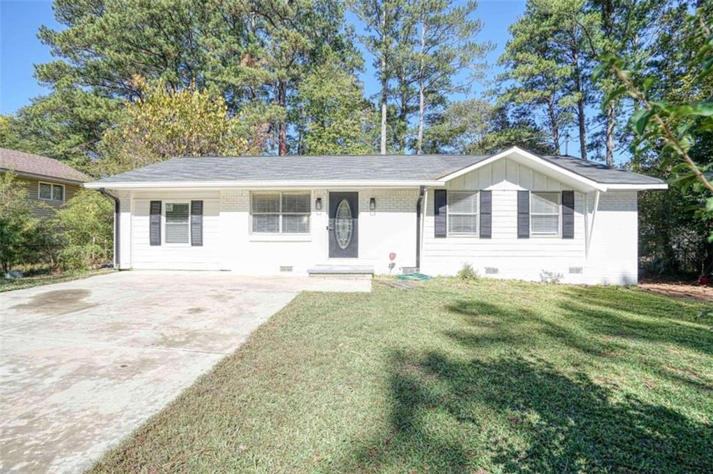 80 Crystal River Drive Riverdale, GA 30274