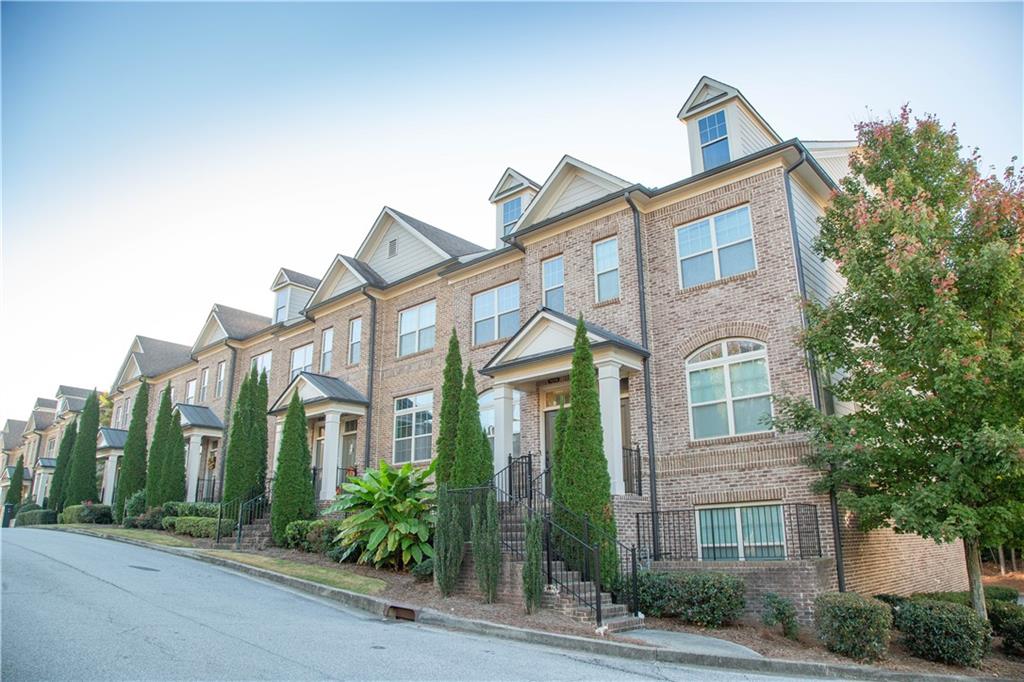 7465 Highland Bluff Sandy Springs, GA 30328