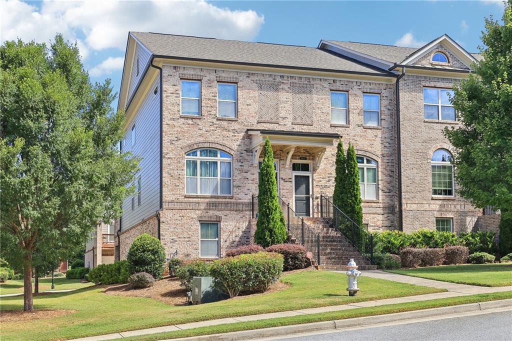 7460 Highland Bluff Atlanta, GA 30328