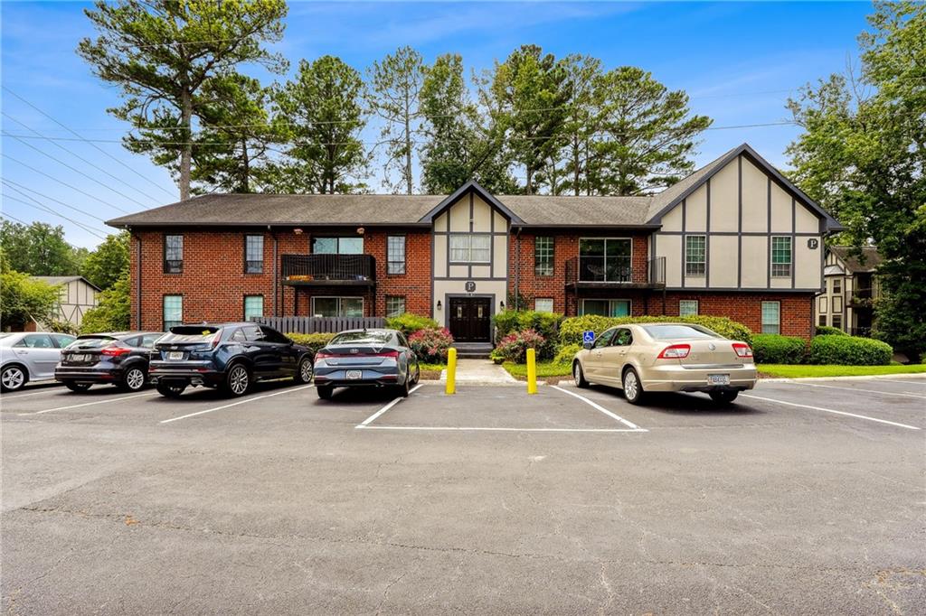 6851 Roswell Road UNIT P-10 Sandy Springs, GA 30328