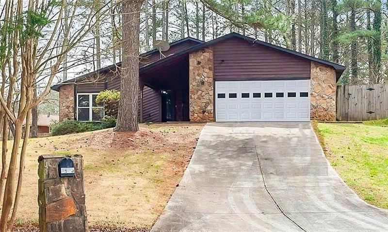 3955 Chimney Ridge Court Ellenwood, GA 30294