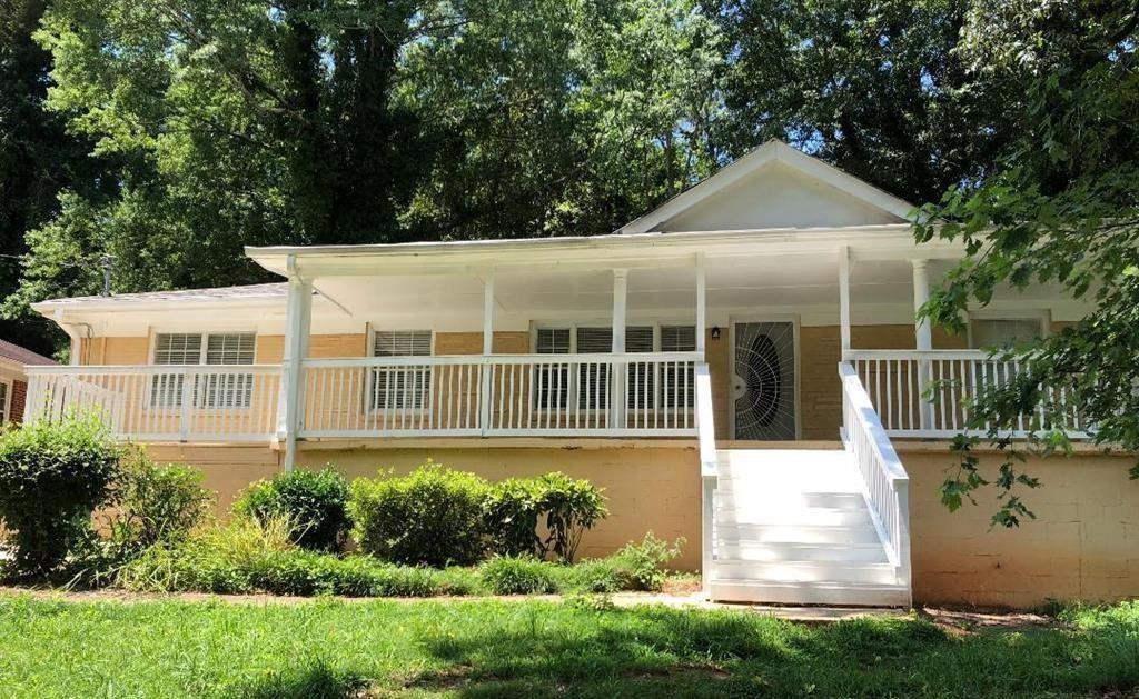 2123 Mark Trail Decatur, GA 30032