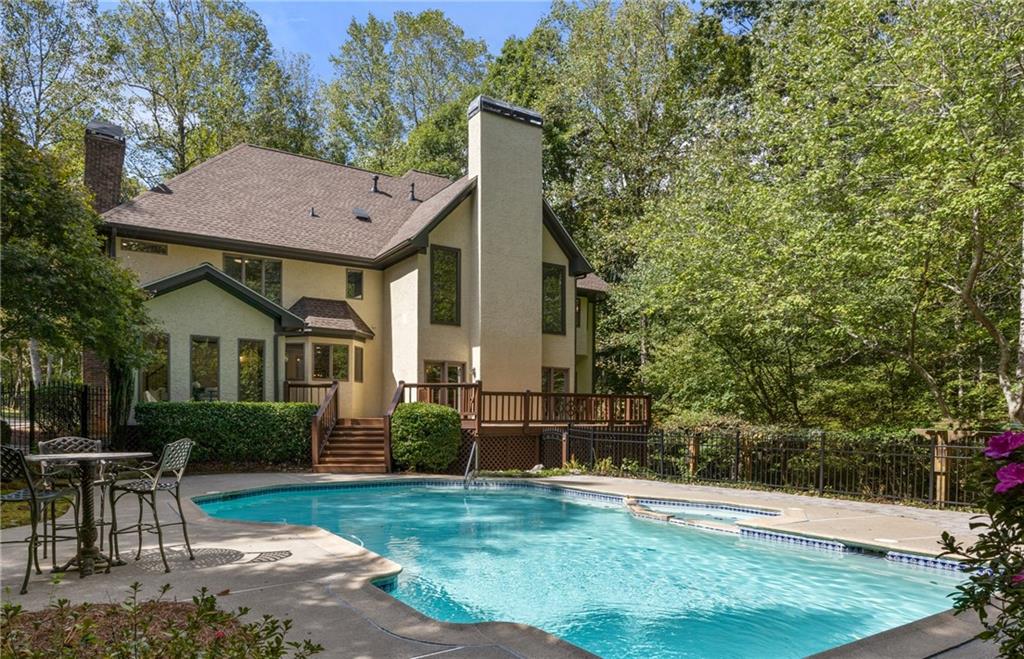 880 Cold Harbor Drive Roswell, GA 30075