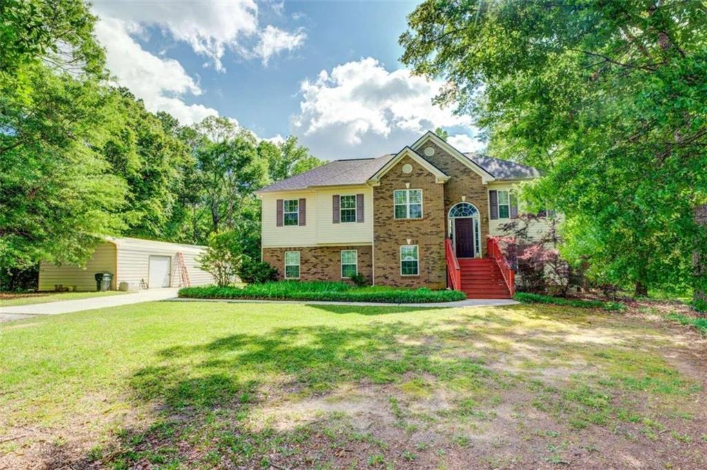 554 Mount Tabor Road Oxford, GA 30054