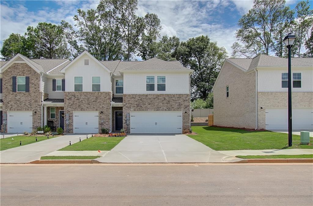 488 Payne Drive UNIT #32 Mcdonough, GA 30253