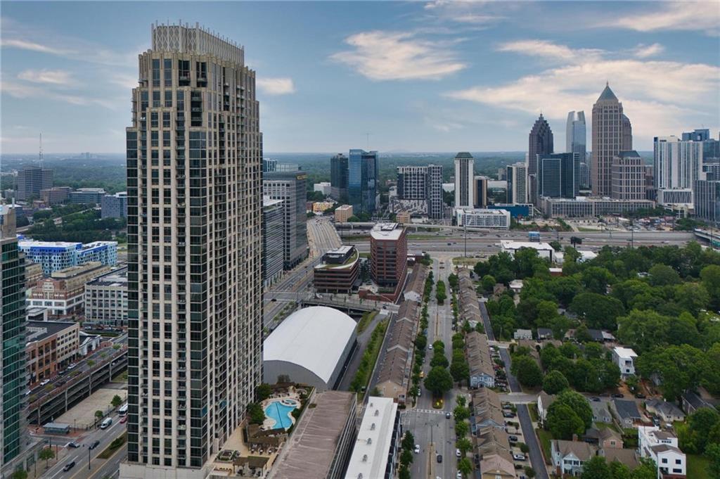 270 17th Street UNIT #2710 Atlanta, GA 30363