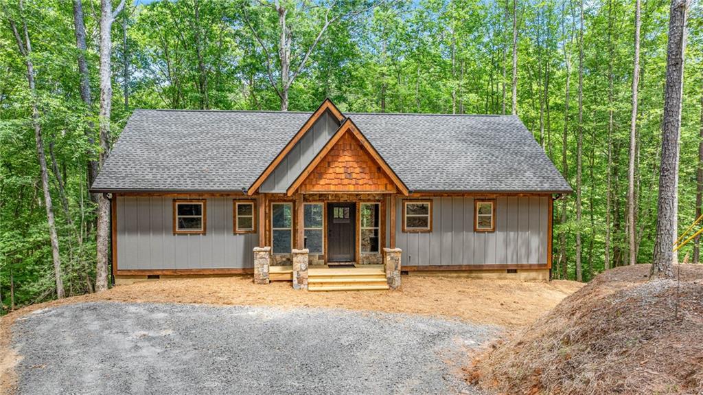 57 Hampton Ct Ellijay, GA 30540