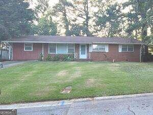 5955 Spruce Avenue Forest Park, GA 30297