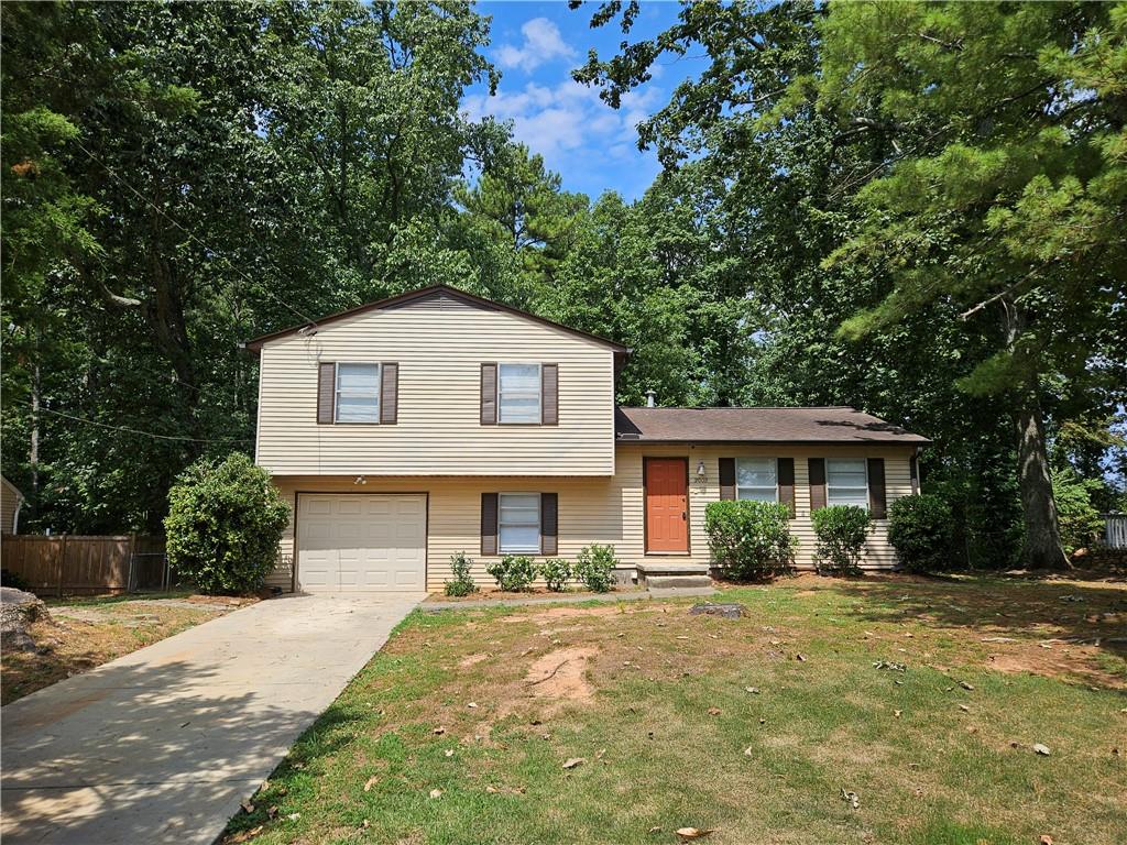 2002 Smith Drive Kennesaw, GA 30144