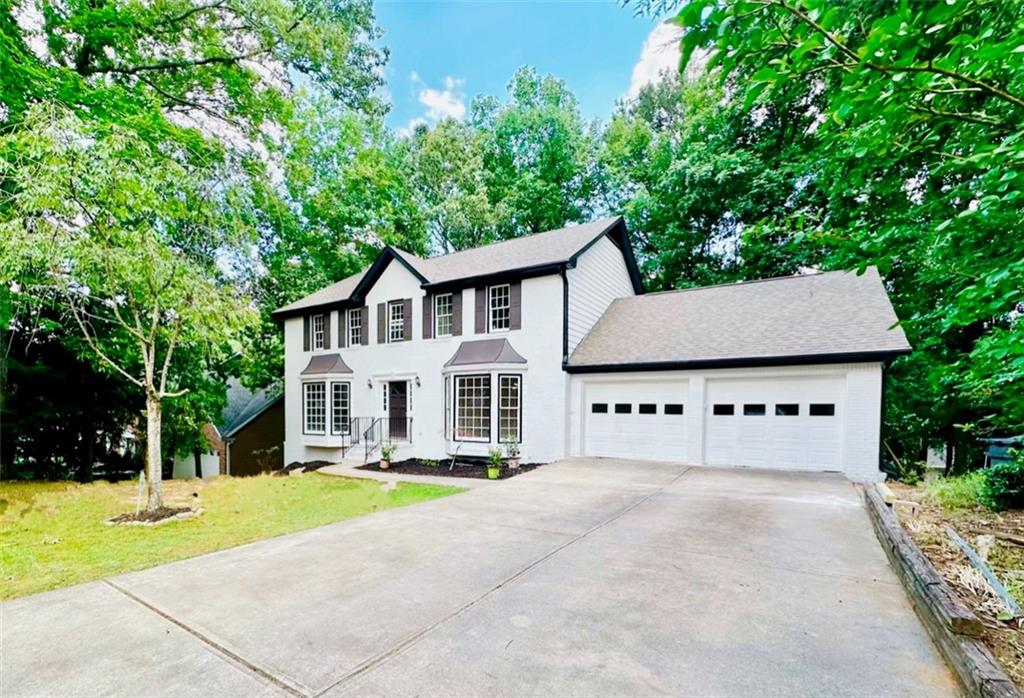 445 Bellflower Court Roswell, GA 30076