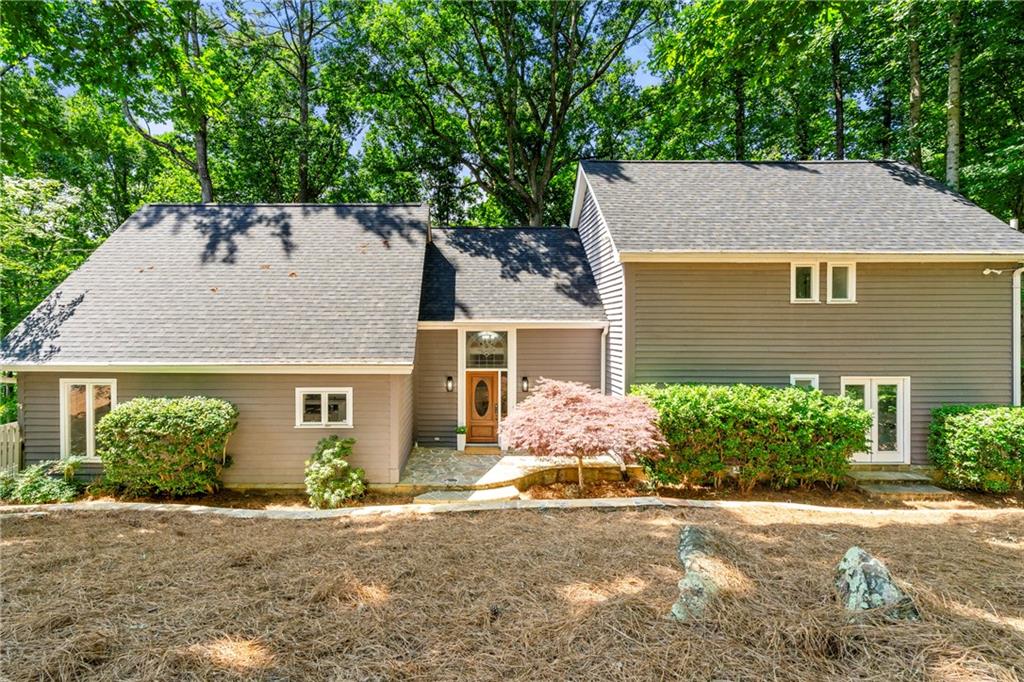 335 River Knoll Drive Atlanta, GA 30328