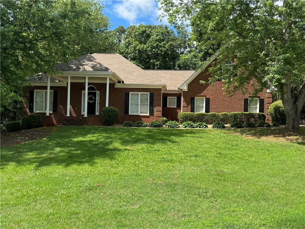 2016 Evergreen Drive Conyers, GA 30013