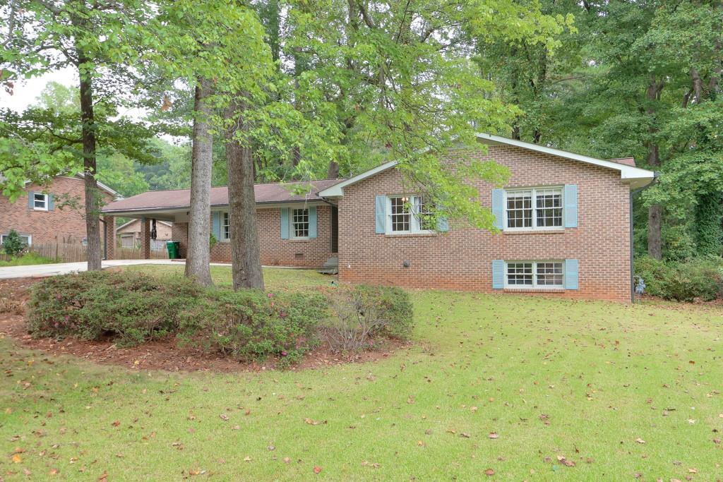 1793 Oak Crest Court Tucker, GA 30084