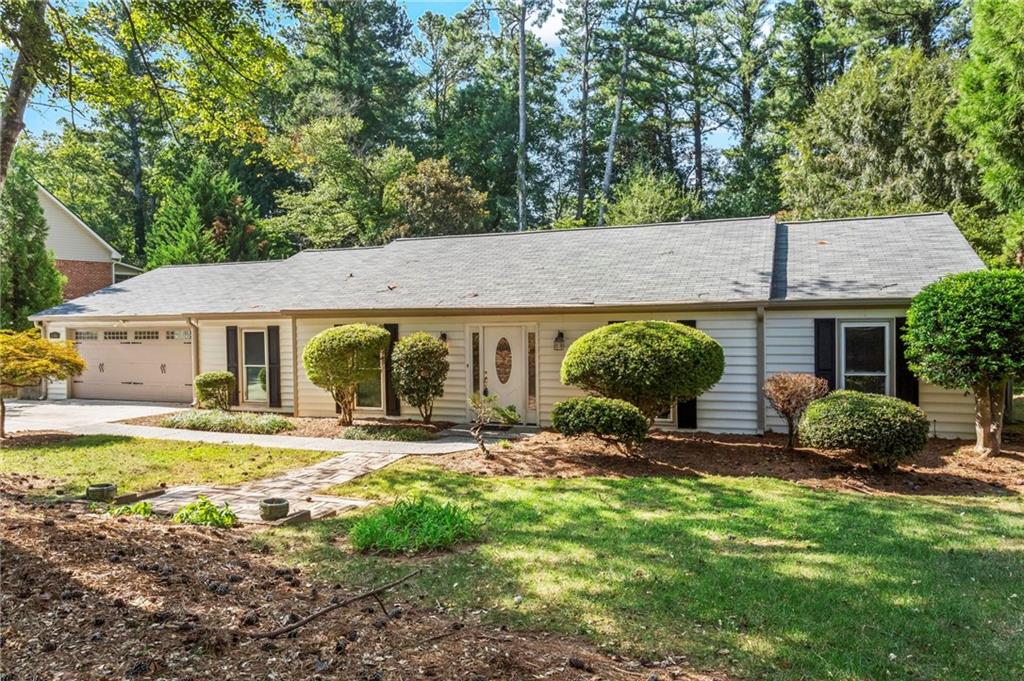 2140 Wenlok Trail Marietta, GA 30066